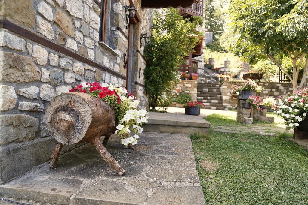 T'Asprolithia Villa Kalývia Fylaktís Buitenkant foto